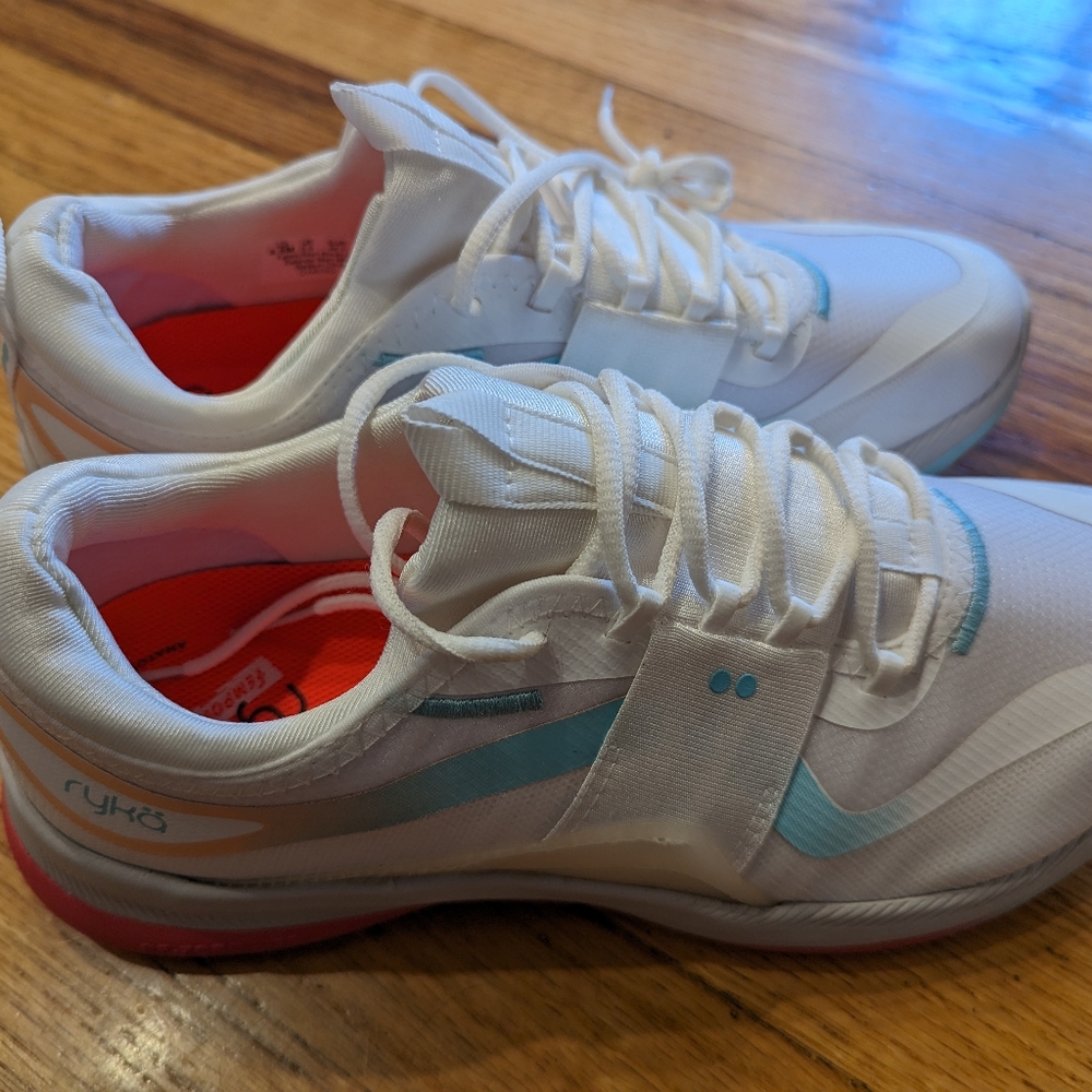 NEW Ryka Fempower Daring training shoes